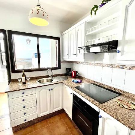 Eslanzarote Turtle House, Super Wifi, Sea Views * Caleta de Caballo