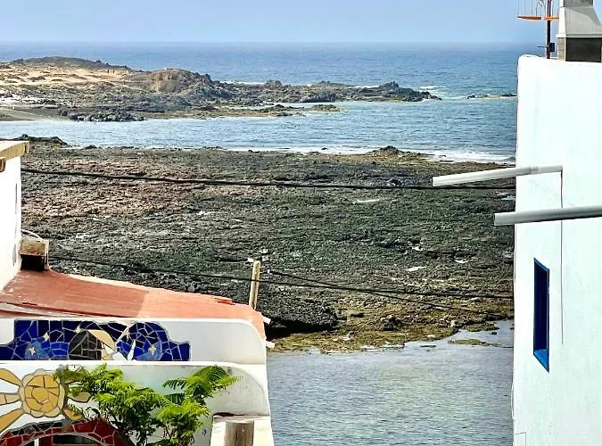 Eslanzarote Turtle House, Super Wifi, Sea Views *