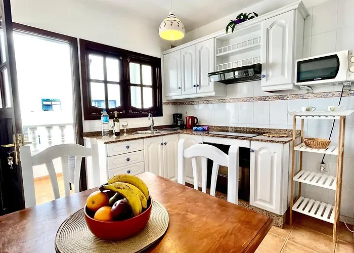 Eslanzarote Turtle House, Super Wifi, Sea Views Daire *