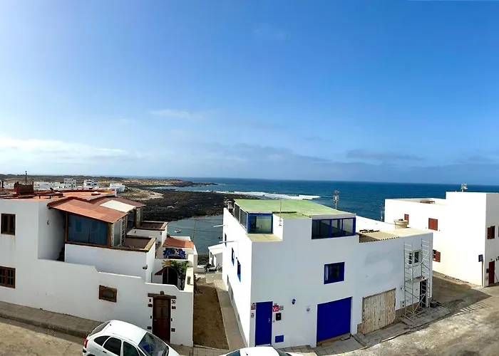 Eslanzarote Turtle House, Super Wifi, Sea Views Daire *
